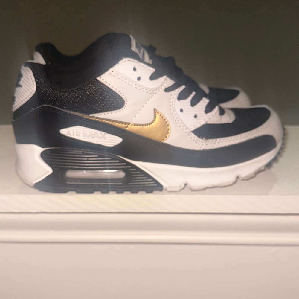 Nike Air Max 90 - women